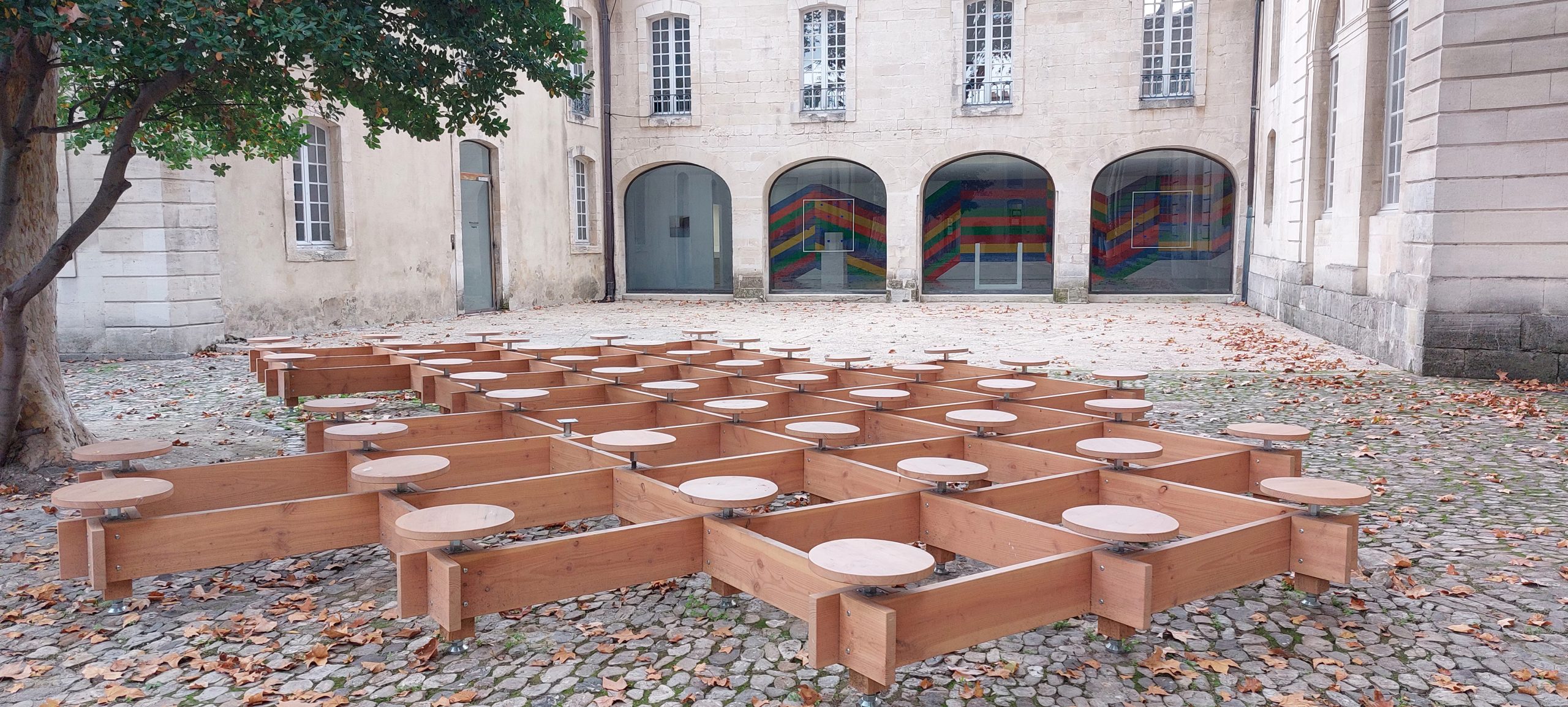 Art et le mobilier urbain<br />
Collection Lambert Avignon